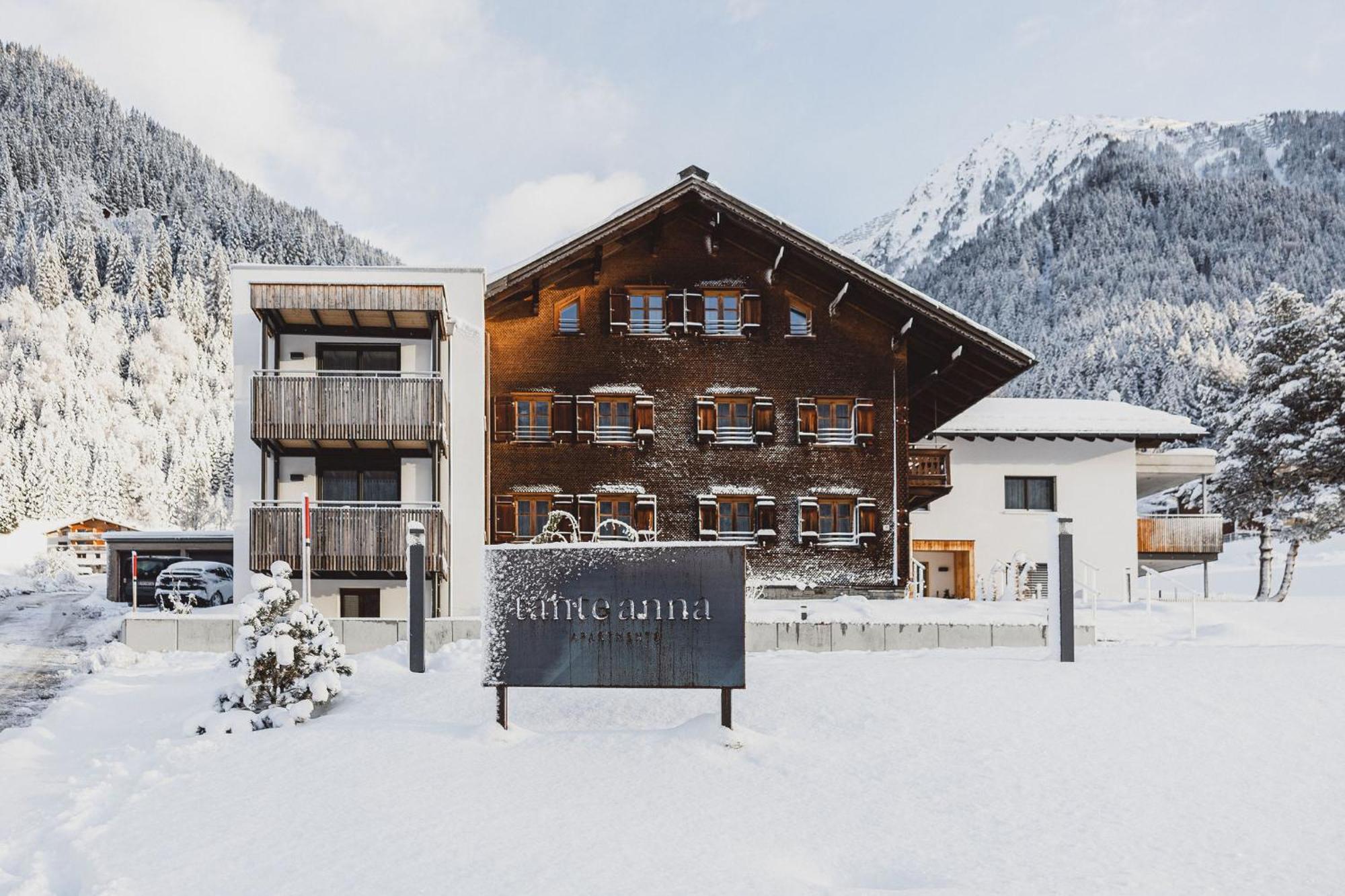 Tante Anna - Retreats Mit Weitblick Apart otel Sankt Gallenkirch Dış mekan fotoğraf