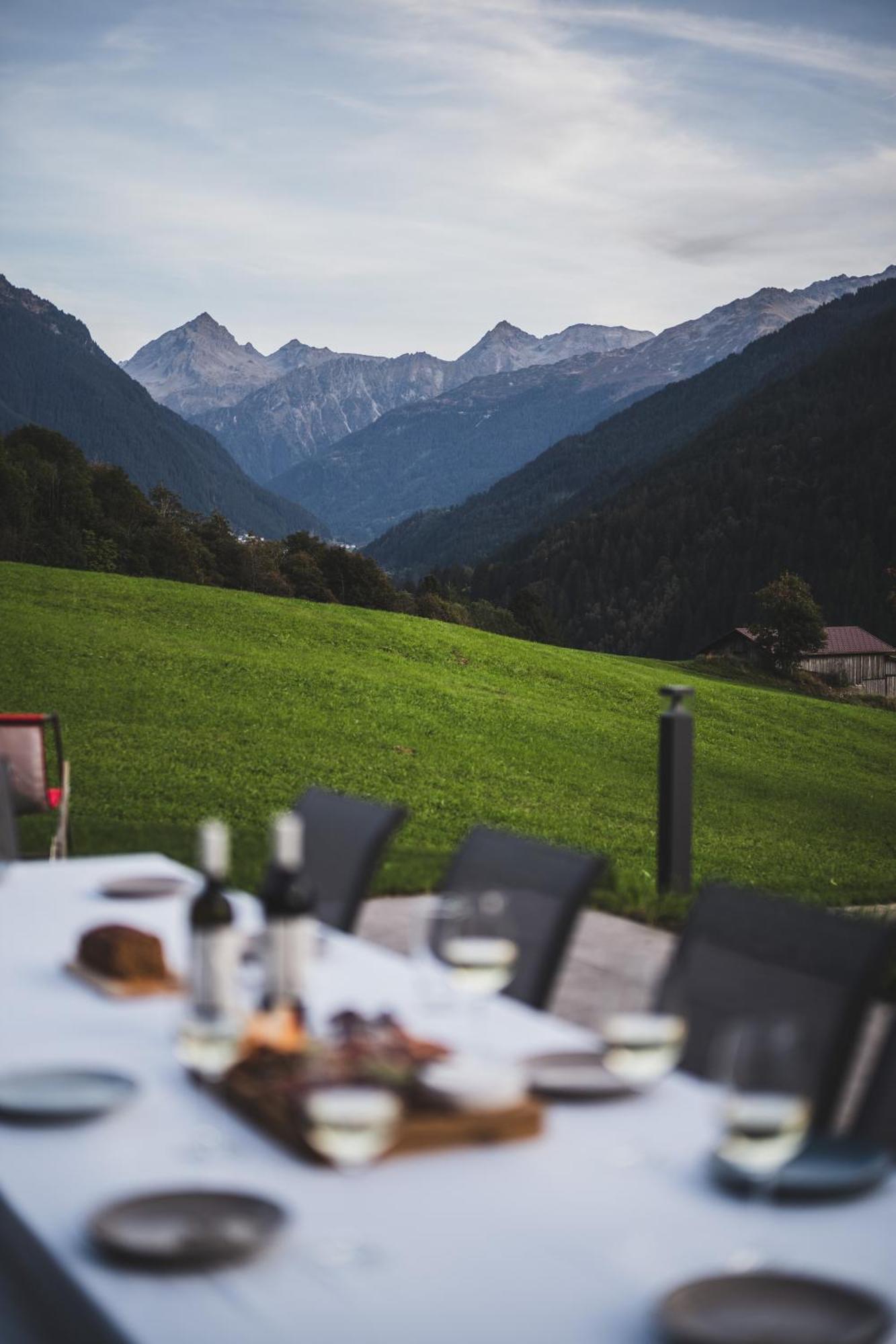 Tante Anna - Retreats Mit Weitblick Apart otel Sankt Gallenkirch Dış mekan fotoğraf